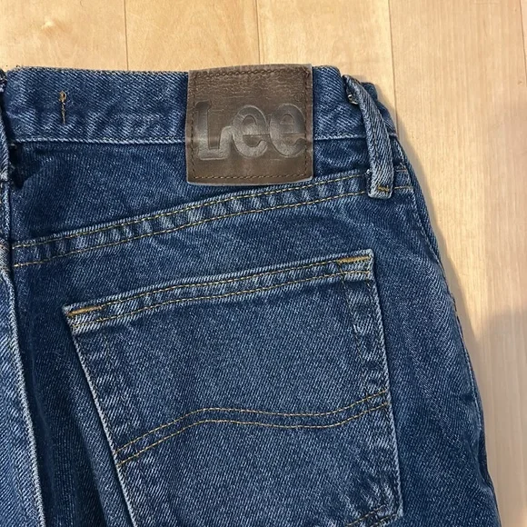 Lee Mid Rise Cropped Straight Leg - Picture 2 of 5